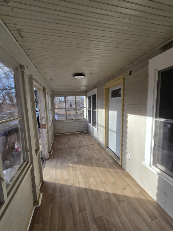 307 S Little St - Photo 2 of 7