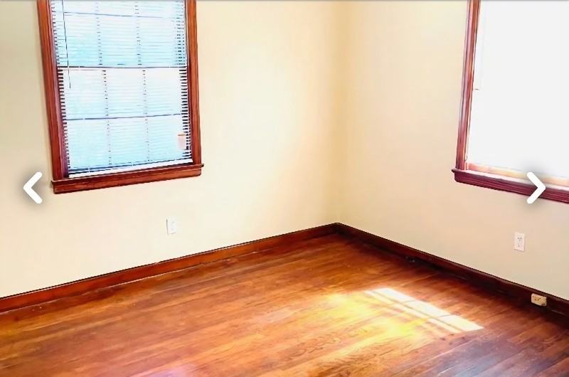 2076 Midway St - Photo 4 of 12