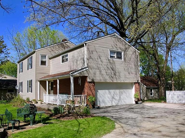 1771 E 234th St - Photo 2 of 19