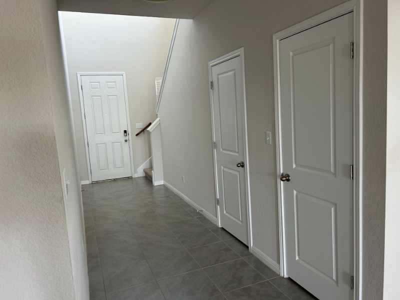 109 Serpens St - Photo 4 of 20