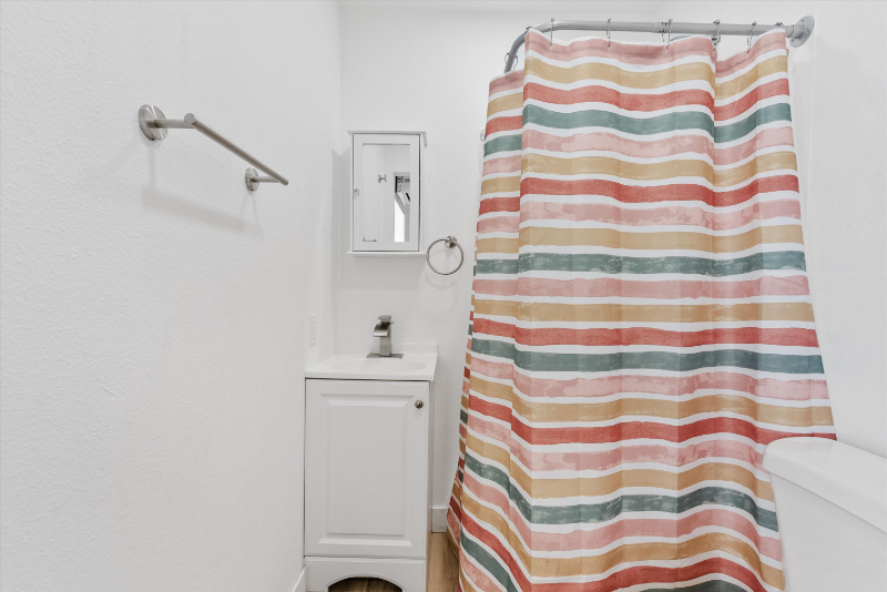 2956 E Mobile Ln - Photo 3 of 11