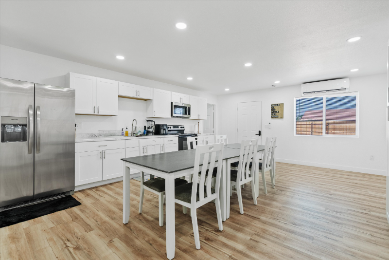 2956 E Mobile Ln - Photo 6 of 11