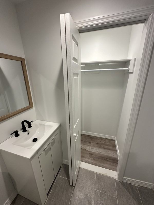 1446 N 58th St - Photo 2 of 8