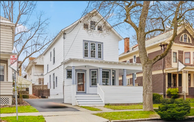 559 Myrtle Ave #1stFL