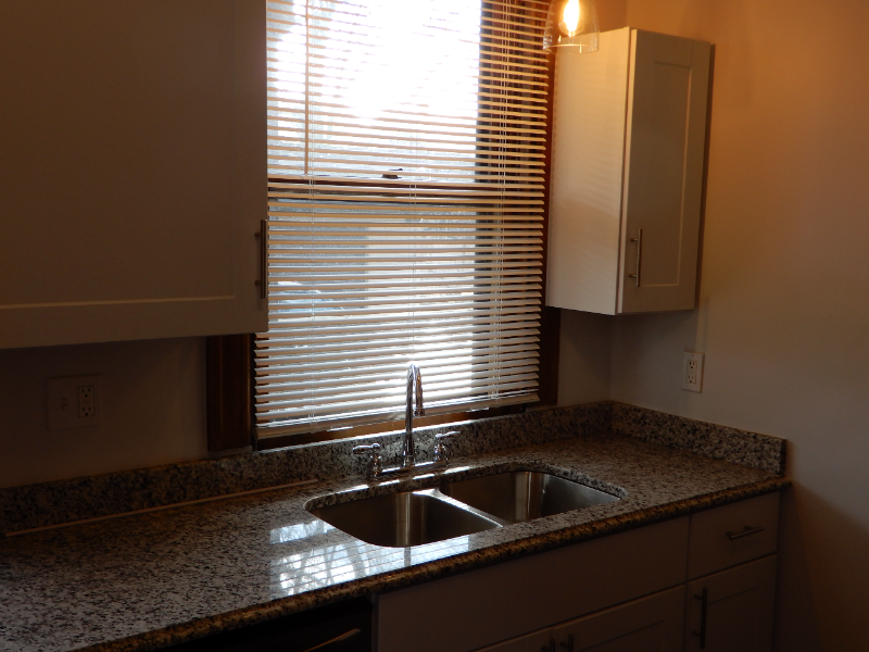 143 S Euclid Ave #1 - Photo 3 of 10