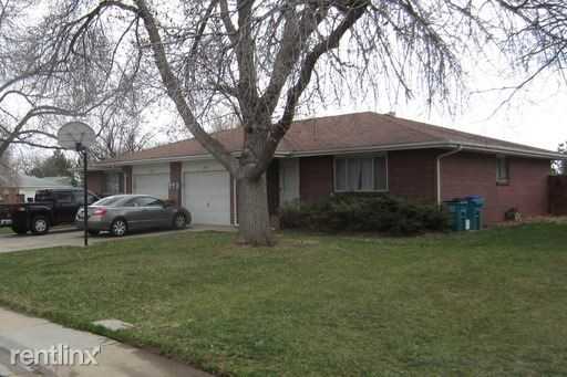 1600 Larch St - Photo 3 of 14