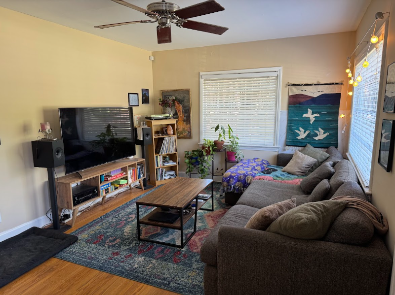 903 Mordecai Dr - Photo 4 of 6