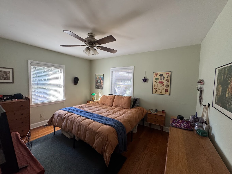 903 Mordecai Dr - Photo 5 of 6