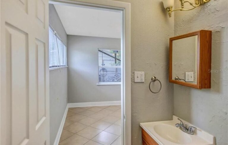 7604 Boice St #CASA - Photo 4 of 5