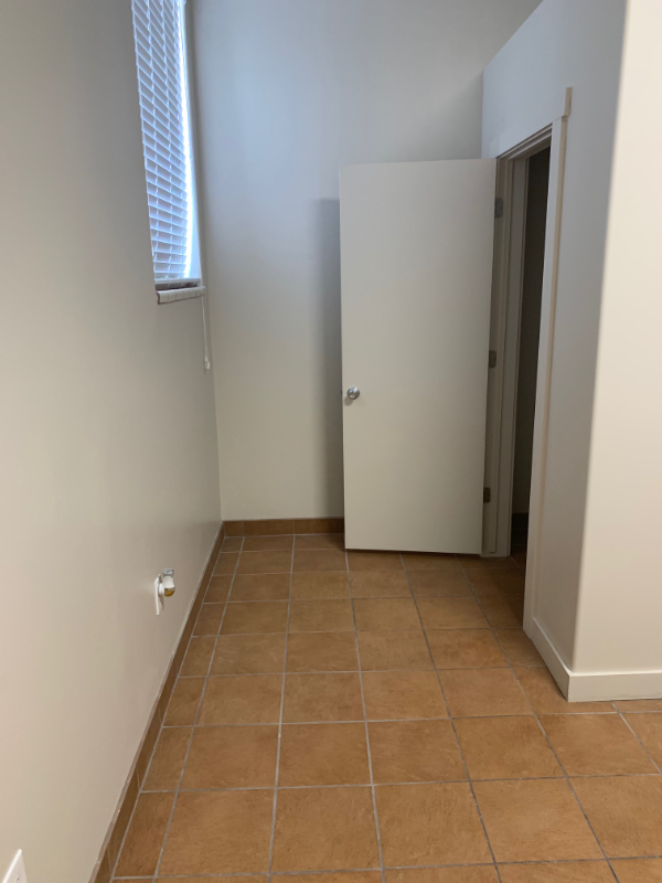 57 W Vine St #3 - Photo 3 of 6