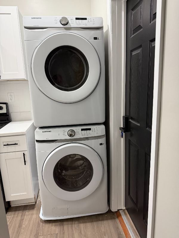 617 Glenwood Ave - Photo 2 of 16