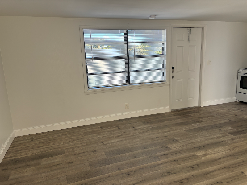 3507 Broadway #202 - Photo 4 of 9