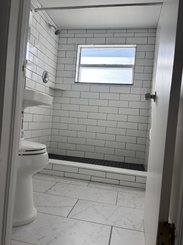 3507 Broadway #202 - Photo 5 of 9