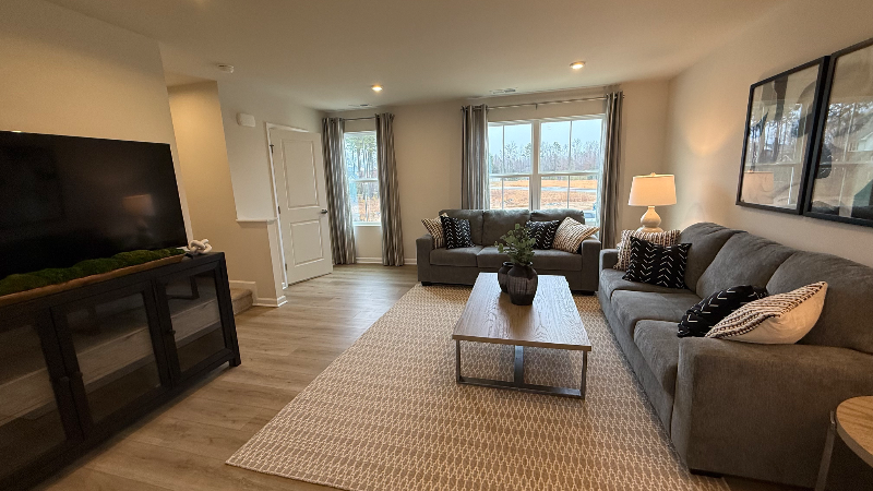 109 Packett Ct - Photo 6 of 15