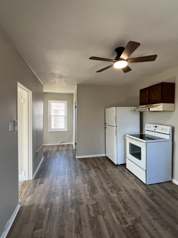 445 Main St #B - Photo 2 of 13