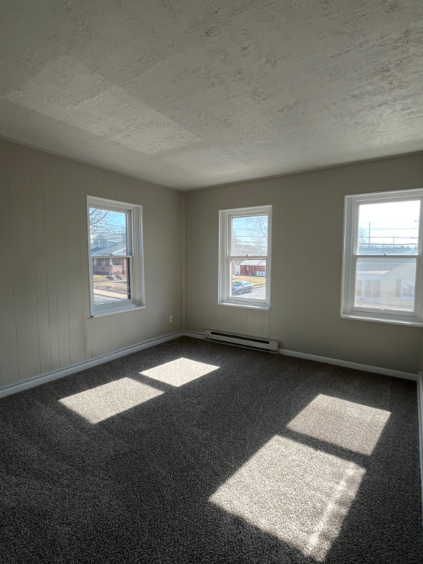 445 Main St #B - Photo 7 of 13