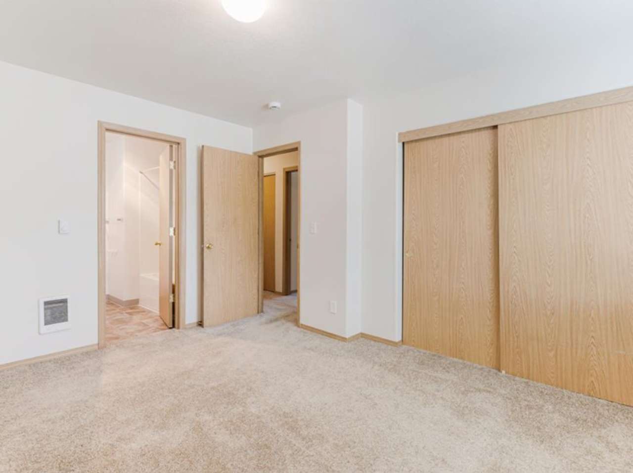 Dalton Park Apartments - Photo 3 of 35