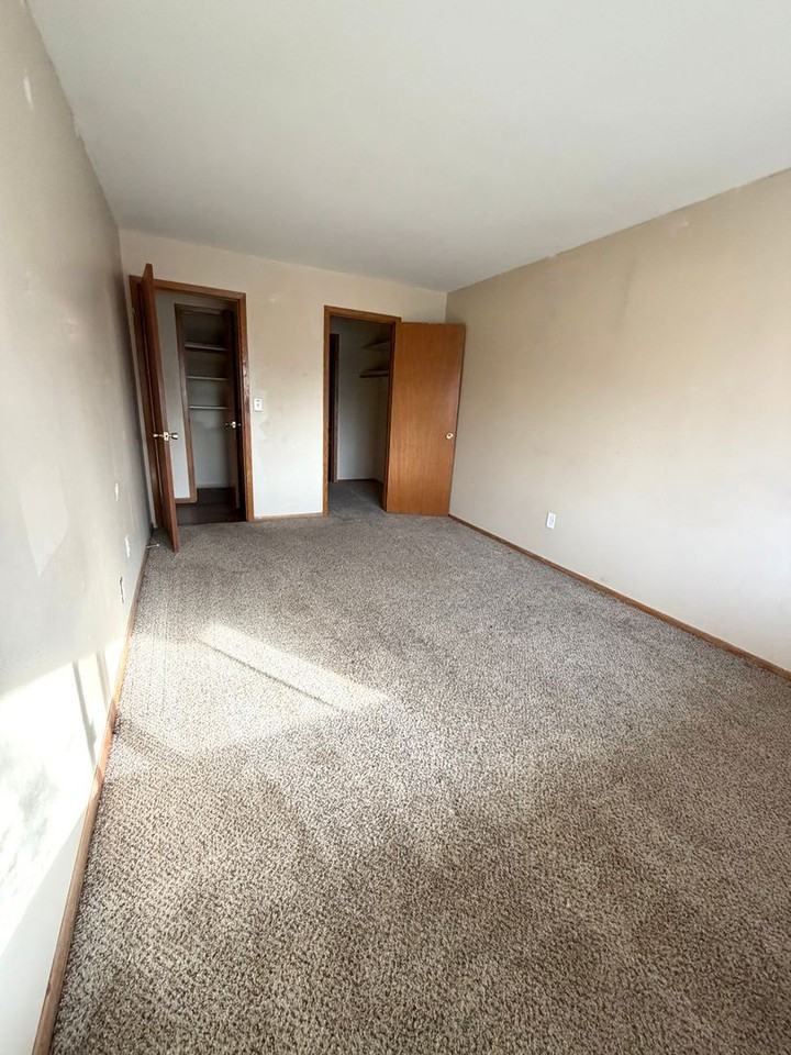 Mason Meadows - Photo 3 of 22