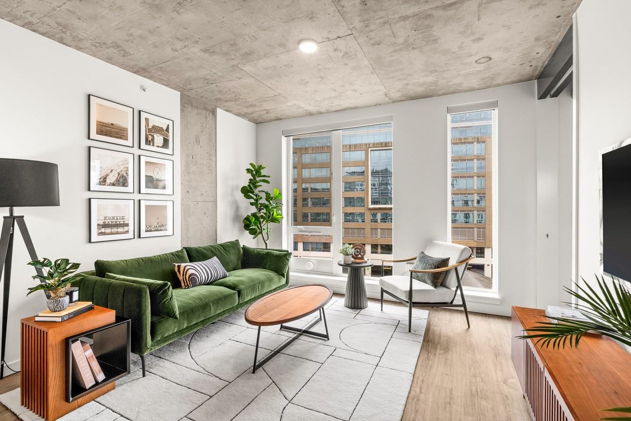 8th & Republican - Photo 5 of 42