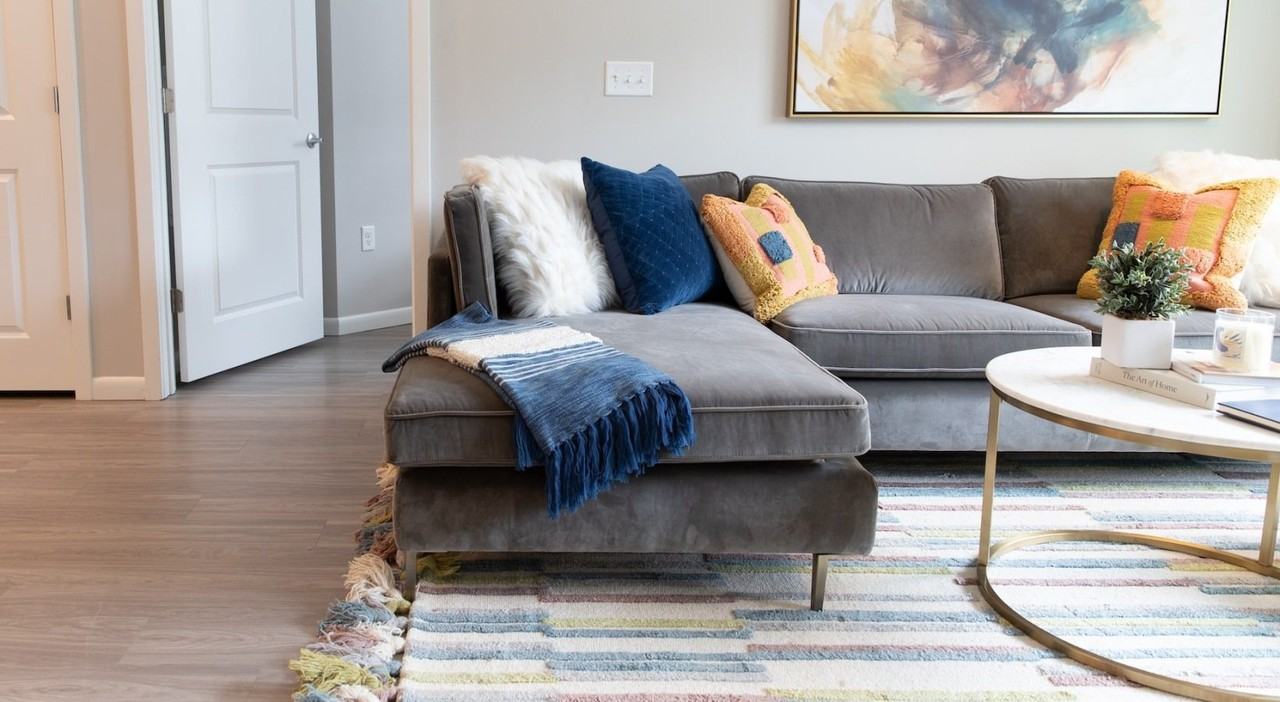 Innsbrook Square - Photo 3 of 24