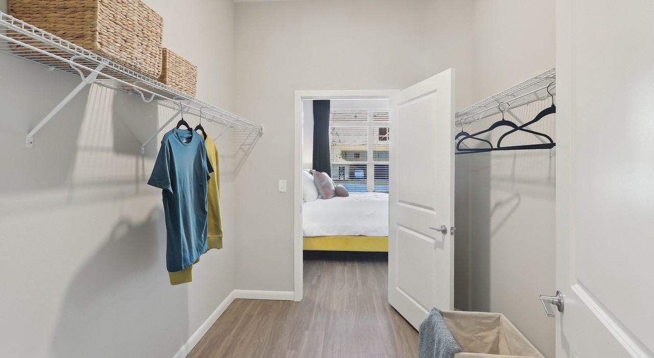 Innsbrook Square - Photo 6 of 24