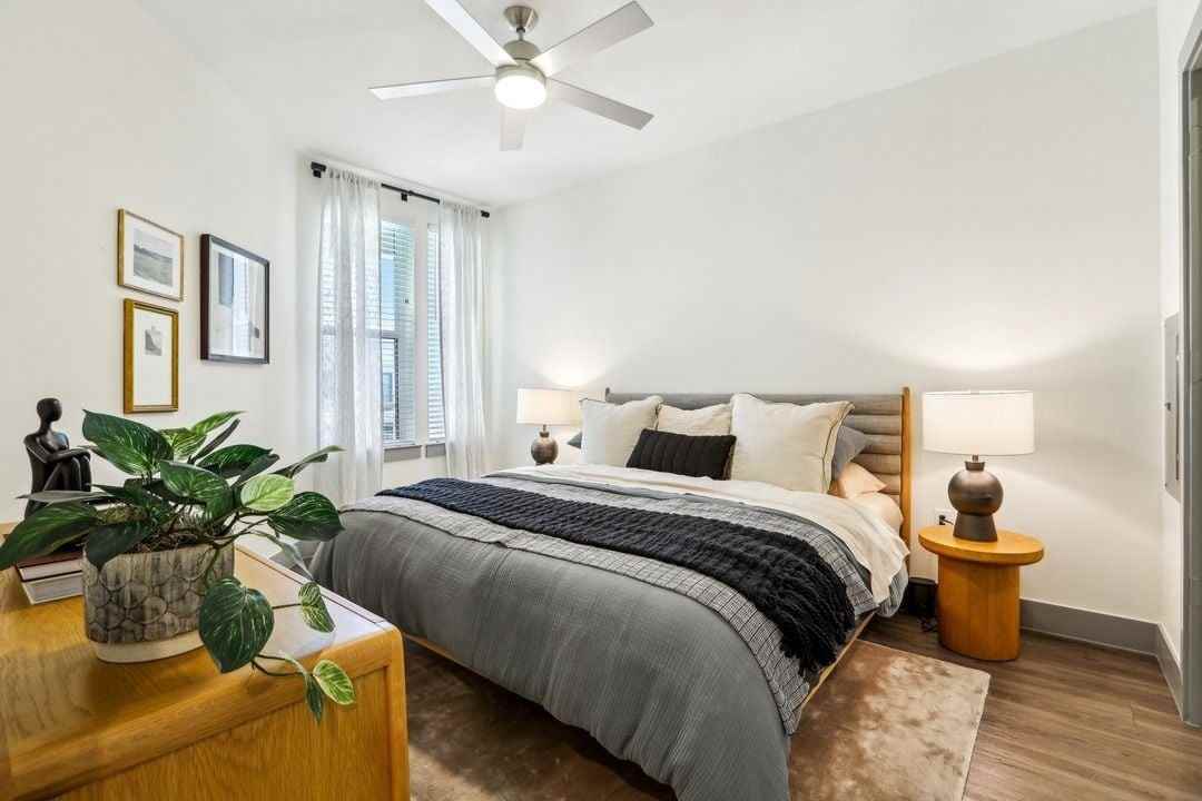 The Anderson - Photo 6 of 41