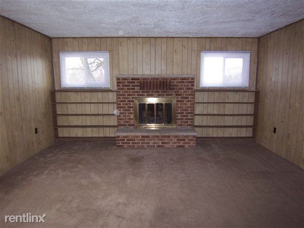 62771 M-40 - Photo 2 of 3