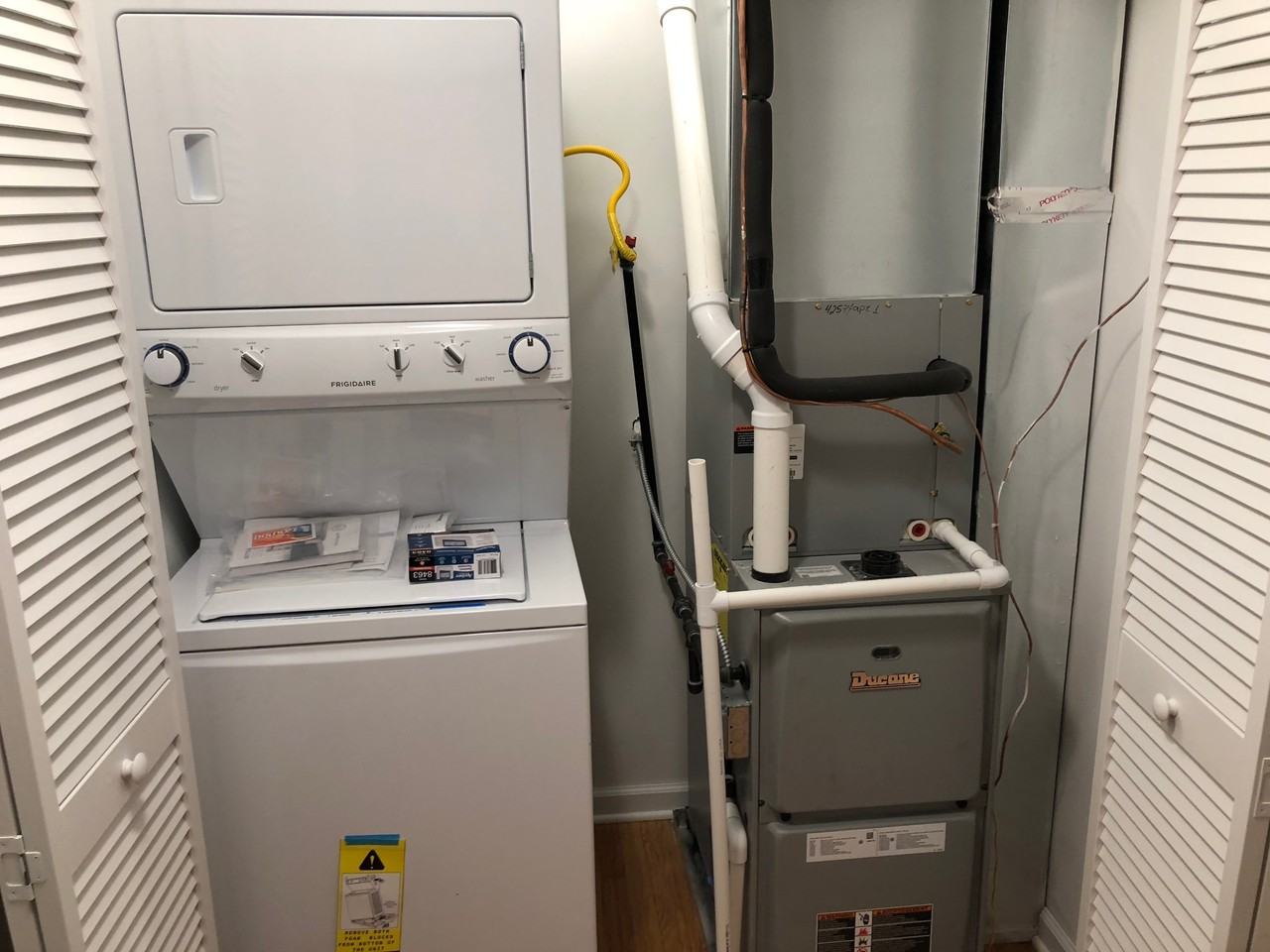 4255 N Sawyer Ave #2 - Photo 7 of 11