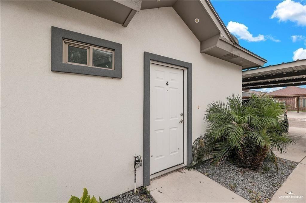 2706 Larkspur Ave #1 - Photo 4 of 7