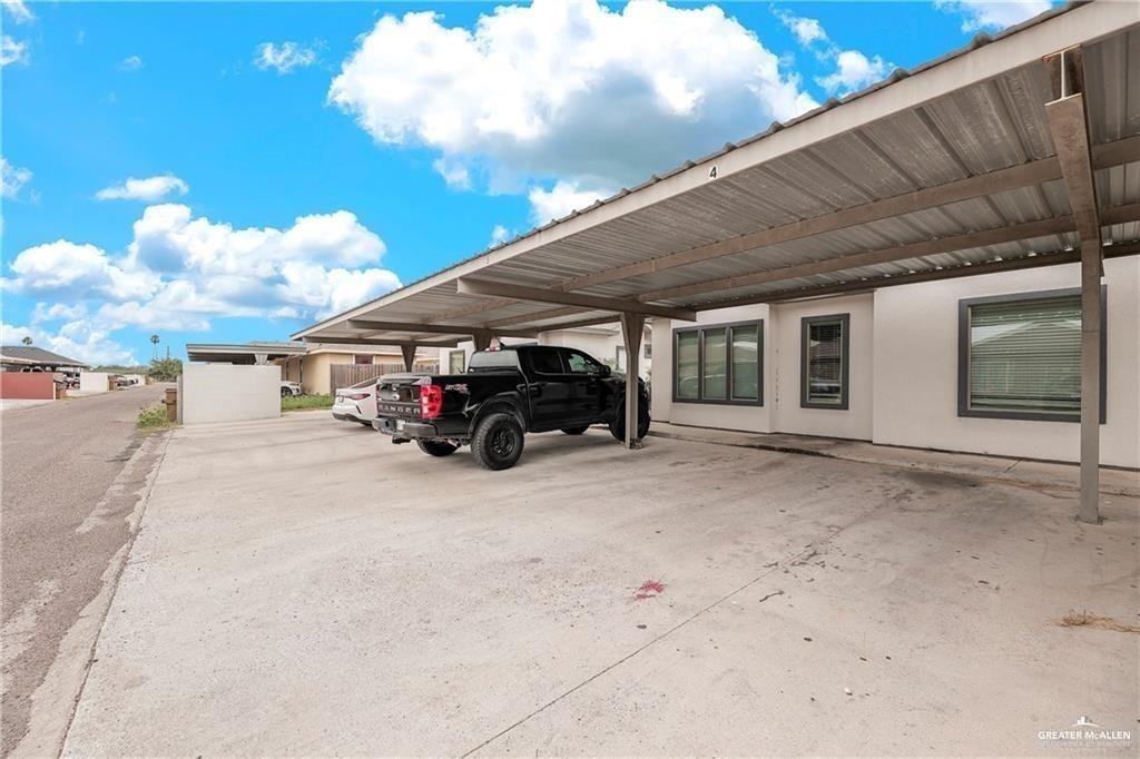 2706 Larkspur Ave #1 - Photo 5 of 7