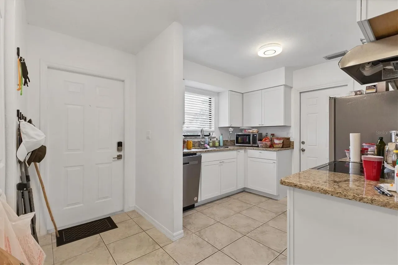 255 Rotonda Blvd W #B - Photo 3 of 13