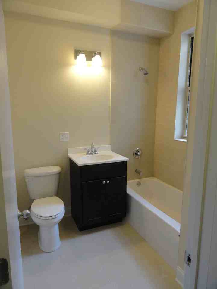 4956 N Drake Ave #1 - Photo 5 of 11