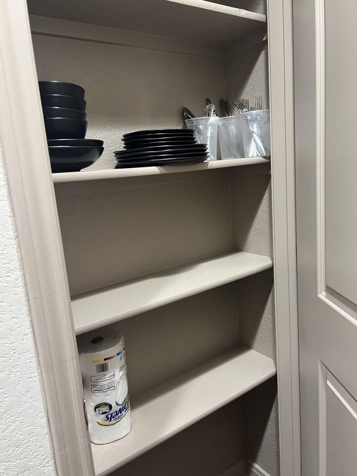 715 Cleveland Ave #NA - Photo 2 of 14