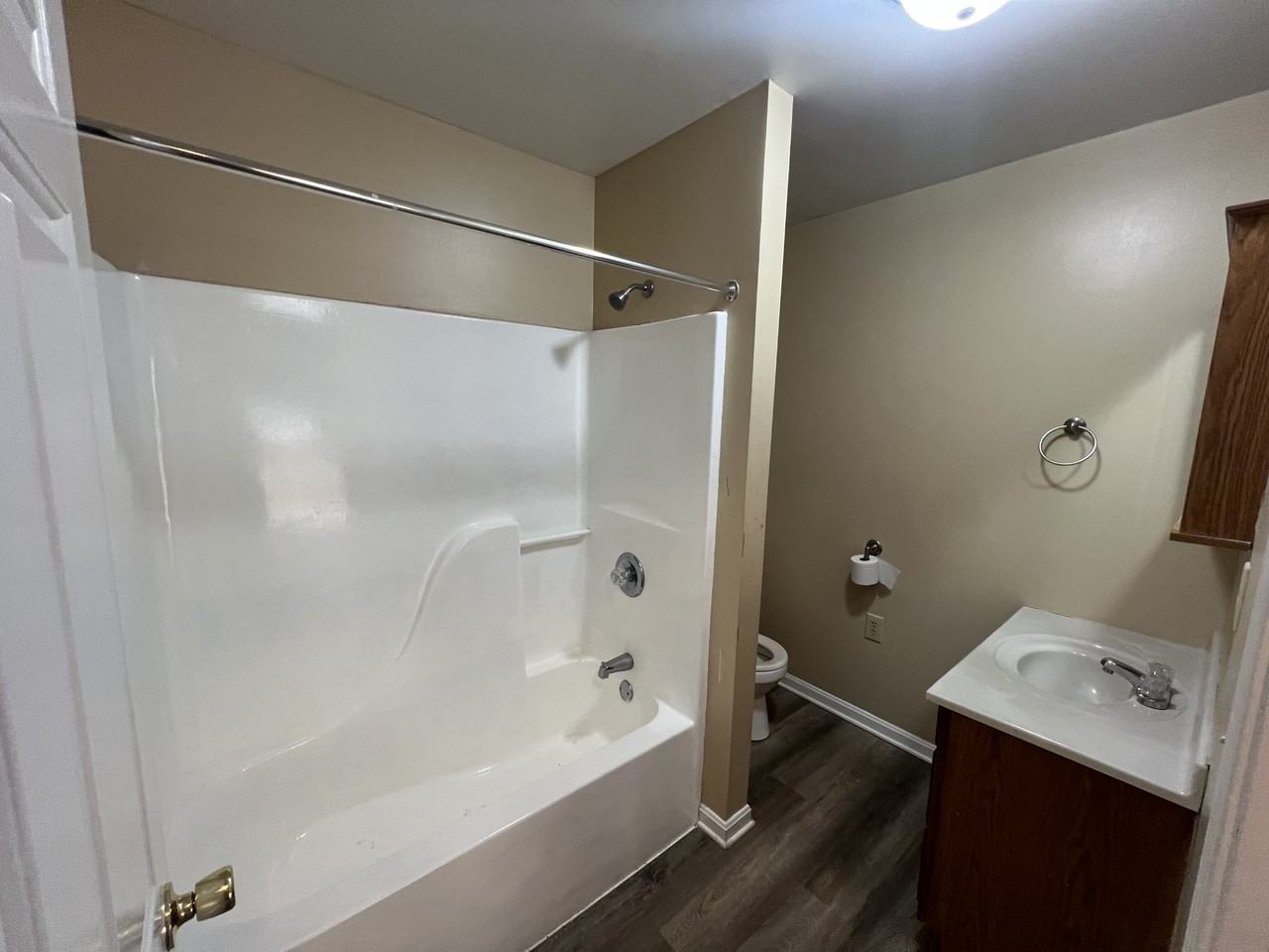 1738 Morton St #NA - Photo 2 of 11