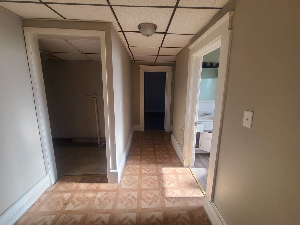 593 Mercer Ave #593 - Photo 5 of 14