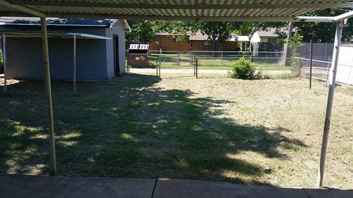 2947 Stearns Ave #NA - Photo 2 of 7