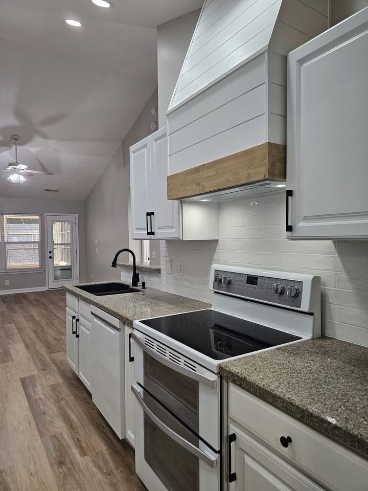 118 Retreat Pl #NA - Photo 5 of 21