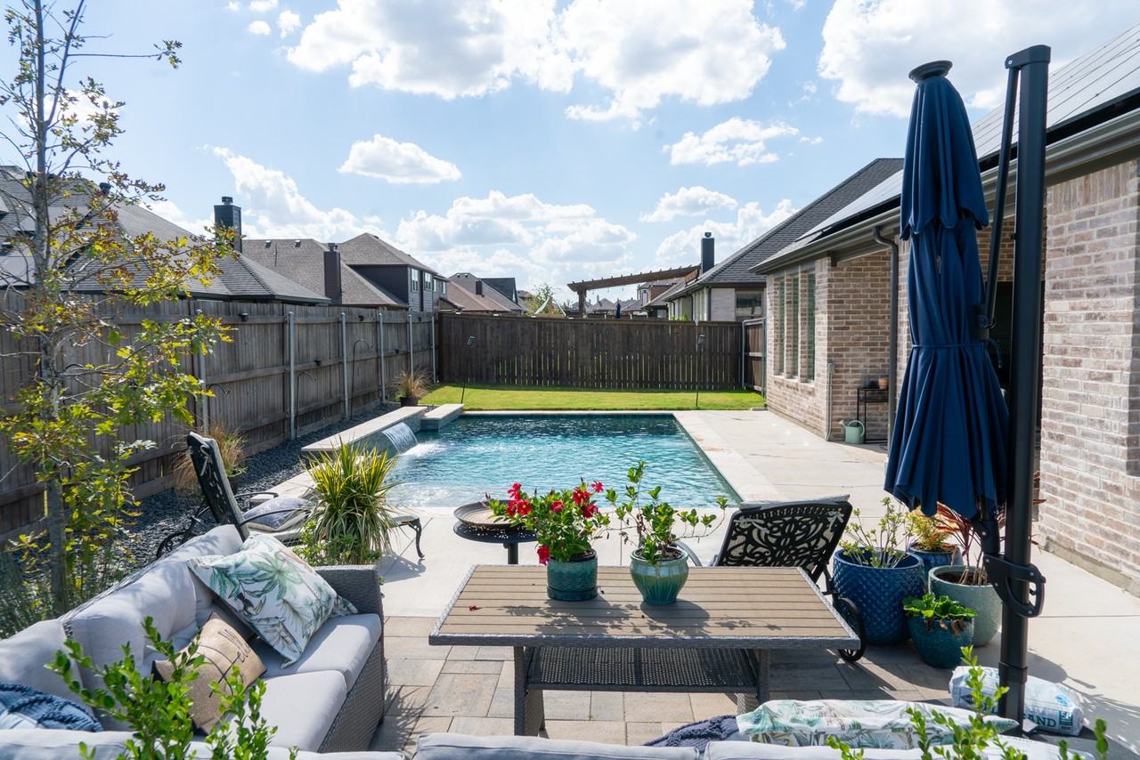 198 Western Way #NA - Photo 3 of 16