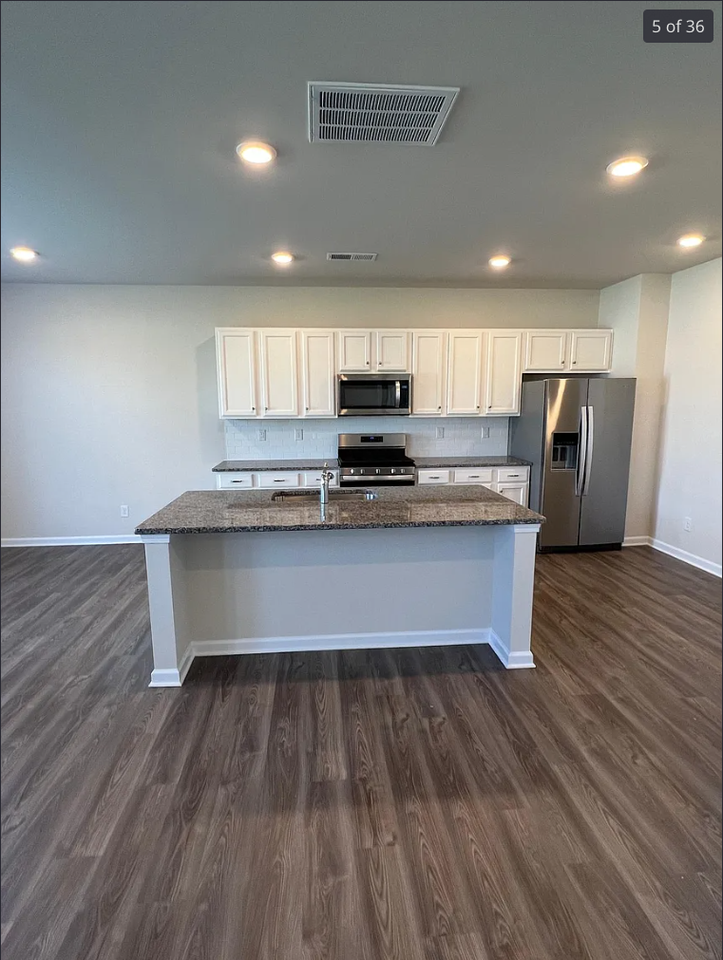 2011 Weddington Pointe Dr #NA - Photo 3 of 36