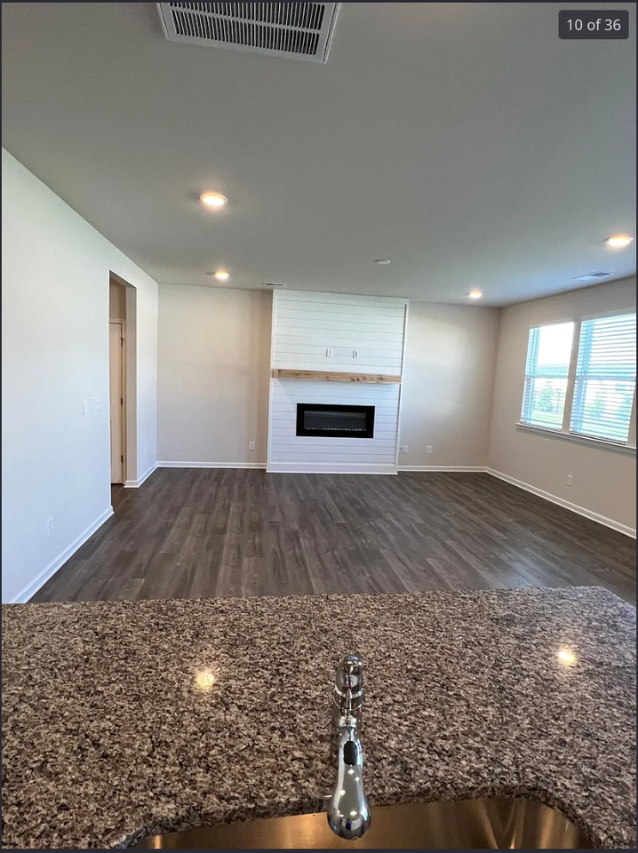 2011 Weddington Pointe Dr #NA - Photo 5 of 36