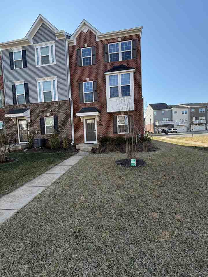 11407 Willow Green Cir