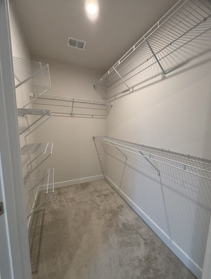 2408 Crescent Way - Photo 5 of 13