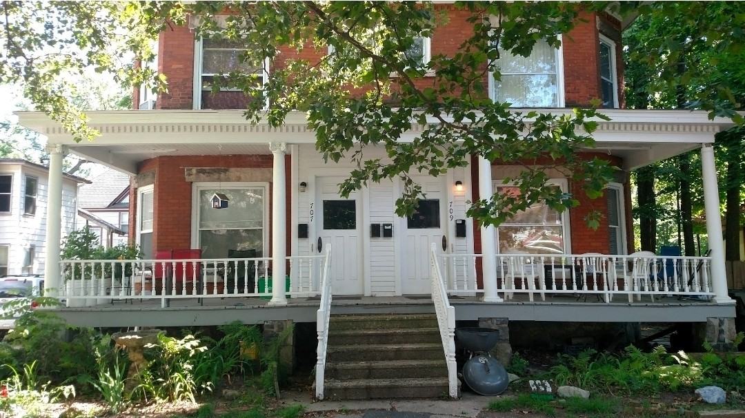 709 W Vine St #2 - Photo 2 of 17