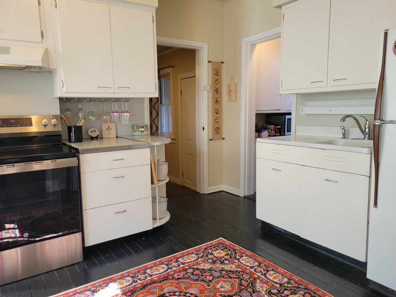 420 Saint John St #NA - Photo 5 of 14