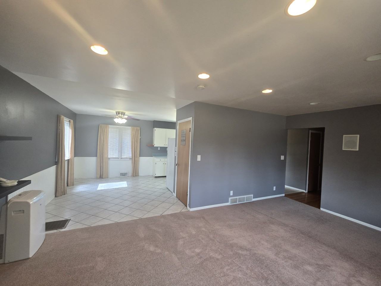 124 W Water St #1 - Photo 5 of 50