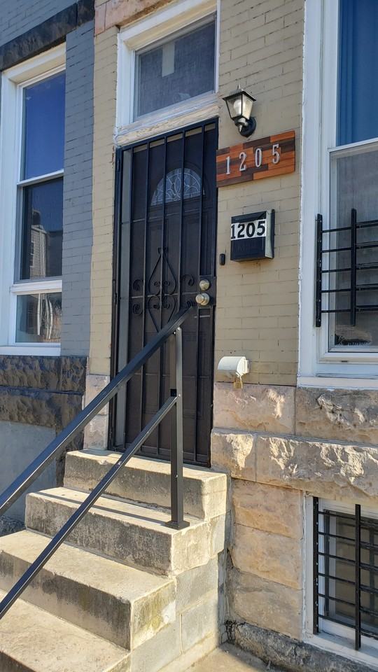 1205 1205 Clendenin Street - Shared Co-living Room #1 #NA - Photo 3 of 50