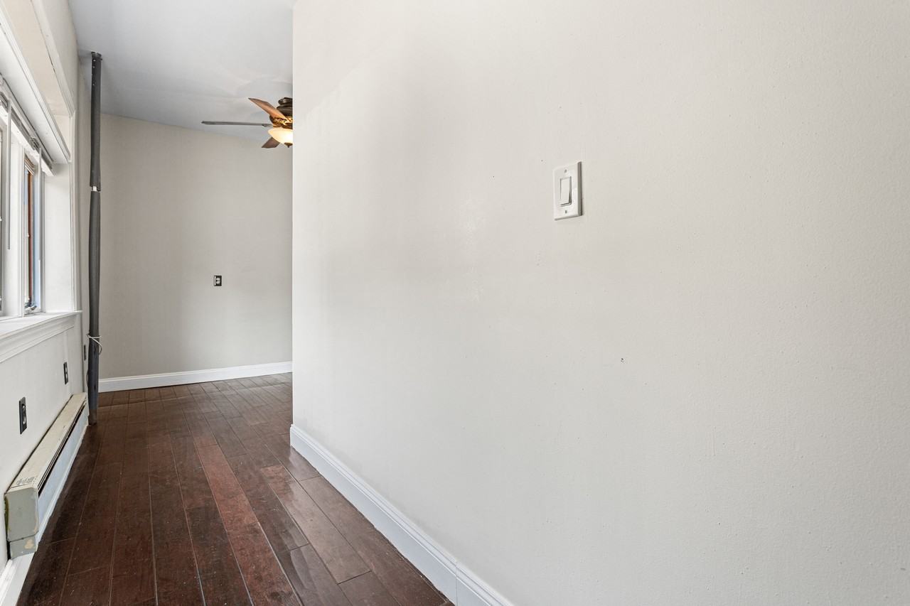 1101 E Palmer St #1 - Photo 3 of 23