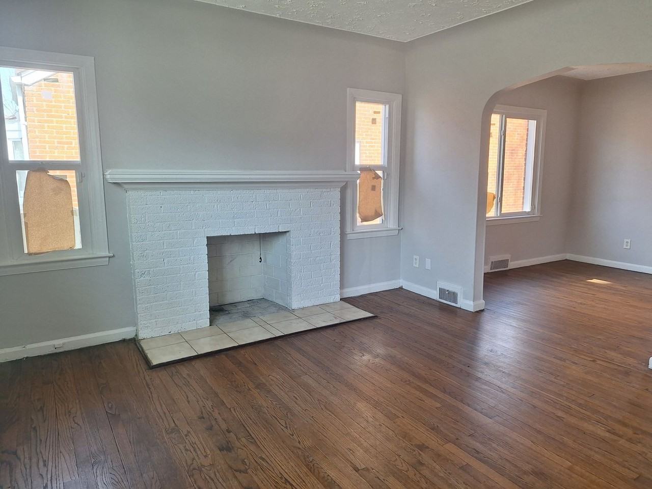 17310 Mansfield St - Photo 3 of 15