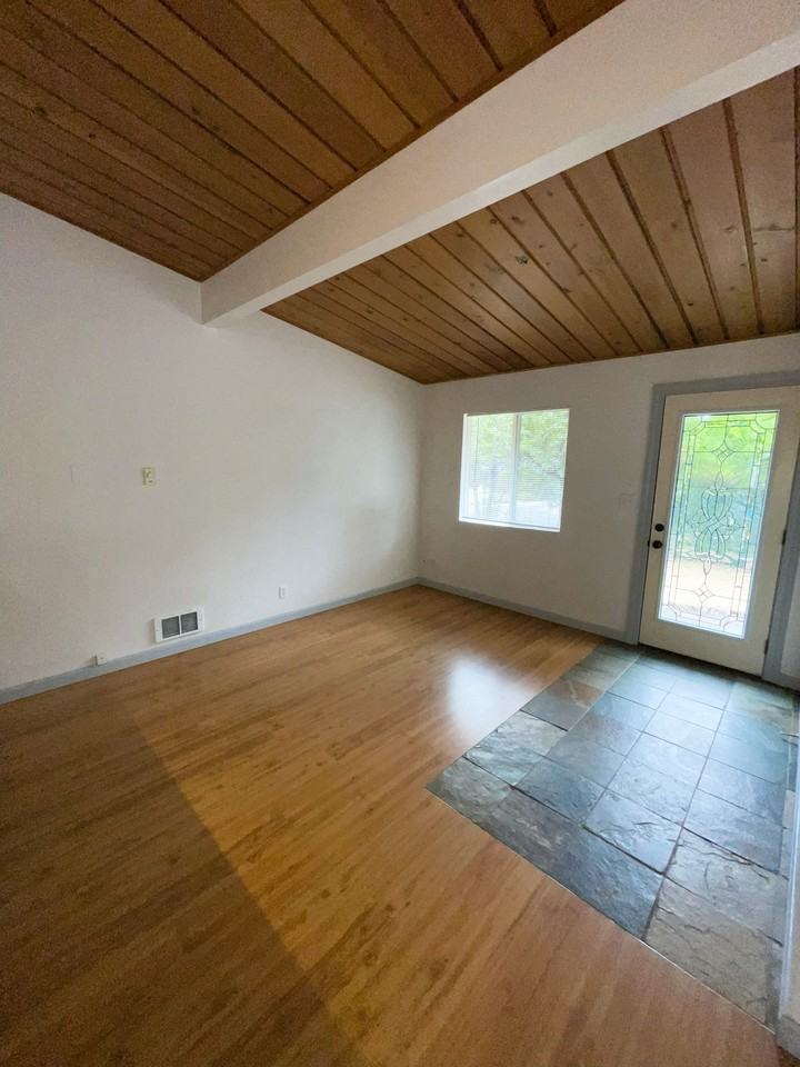 3070 Nw Paul Benjamin Rd - Photo 3 of 21