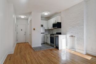 348w47 - Photo 1 of 1